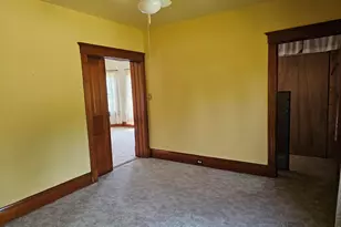 2023 S 10th St, Manitowoc, WI 54220 - Photo 13