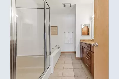 1550 E Royall Pl #504, Milwaukee, WI 53202 - Photo 21