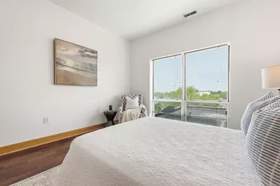 1550 E Royall Pl #504, Milwaukee, WI 53202 - Photo 25