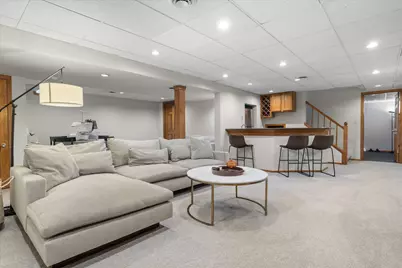 11912 N Lantern Ln, Mequon, WI 53092 - Photo 27