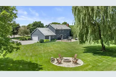 11912 N Lantern Ln, Mequon, WI 53092 - Photo 43