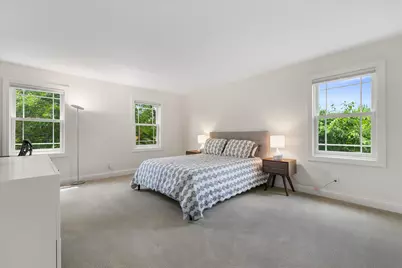 11912 N Lantern Ln, Mequon, WI 53092 - Photo 25