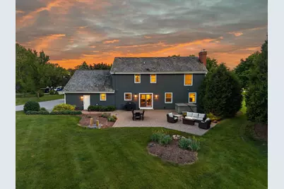 11912 N Lantern Ln, Mequon, WI 53092 - Photo 3