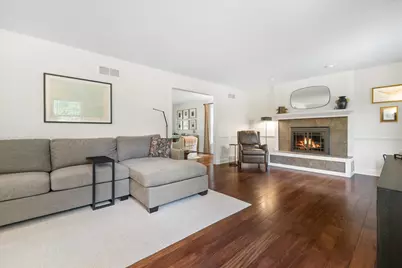 11912 N Lantern Ln, Mequon, WI 53092 - Photo 11