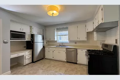 630 E Fairmount Ave, Whitefish Bay, WI 53217 - Photo 11