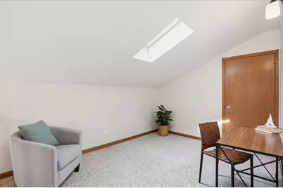 N113W16218  Sylvan Cir #B-18, Germantown, WI 53022 - Photo 17