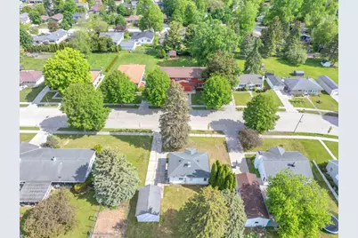 2305  Mayflower Ave, Sheboygan, WI 53083 - Photo 21