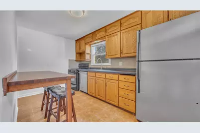 2305  Mayflower Ave, Sheboygan, WI 53083 - Photo 7