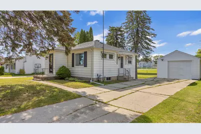 2305  Mayflower Ave, Sheboygan, WI 53083 - Photo 25