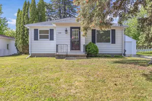 2305 Mayflower Ave, Sheboygan, WI 53083 - Photo 1
