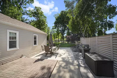 7424 N Santa Monica Blvd, Fox Point, WI 53217 - Photo 25