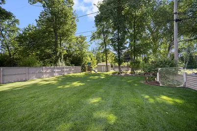 7424 N Santa Monica Blvd, Fox Point, WI 53217 - Photo 27