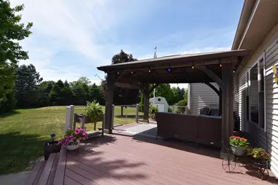 30936  Royal Hill Rd, Racine, WI 53105 - Photo 31