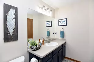30936 Royal Hill Rd, Racine, WI 53105 - Photo 19