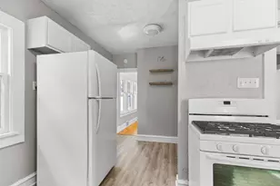 2466 N 46th St, Milwaukee, WI 53210 - Photo 11