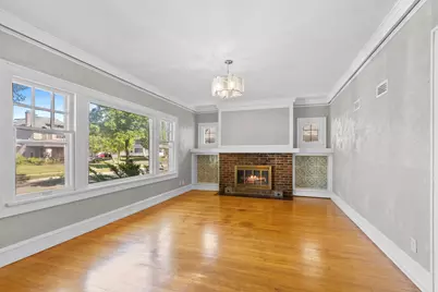 2466 N 46th St, Milwaukee, WI 53210 - Photo 3