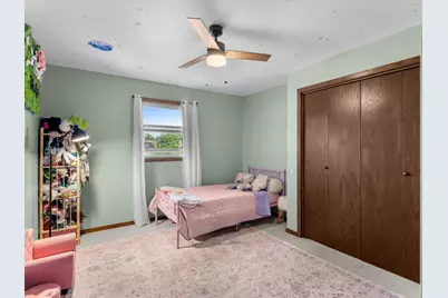 3127 S 15th St, Manitowoc, WI 54220 - Photo 13