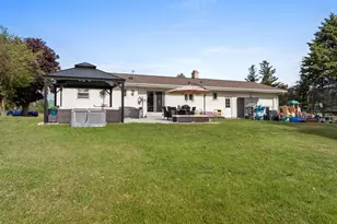 3127 S 15th St, Manitowoc, WI 54220 - Photo 19