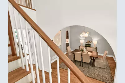 1055  Red Barn Ln, Elm Grove, WI 53122 - Photo 19