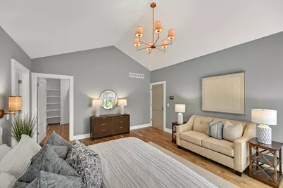 1055  Red Barn Ln, Elm Grove, WI 53122 - Photo 23