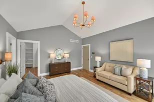 1055 Red Barn Ln, Elm Grove, WI 53122 - Photo 23