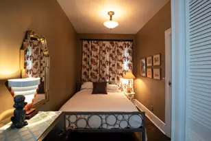 824 E Pearson St, Milwaukee, WI 53202 - Photo 15