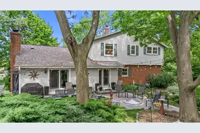 18435  Tilton Ct, Brookfield, WI 53045 - Photo 39