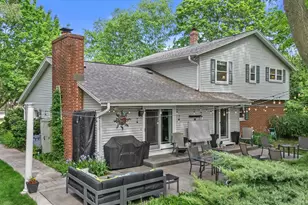 18435 Tilton Ct, Brookfield, WI 53045 - Photo 3