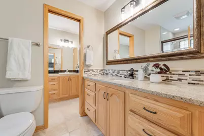 11355 N Rosewood Dr, Mequon, WI 53092 - Photo 23