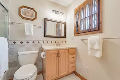11355 N Rosewood Dr, Mequon, WI 53092 - Photo 27