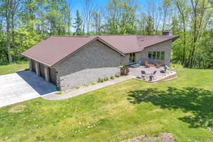 4564 Broadway St, Manitowoc, WI 54220 - Photo 41