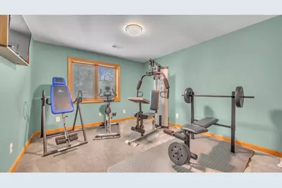 4564  Broadway St, Manitowoc, WI 54220 - Photo 25