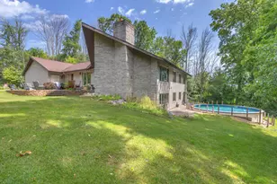 4564 Broadway St, Manitowoc, WI 54220 - Photo 31