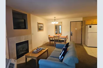 123  Center St #204, Lake Geneva, WI 53147 - Photo 9
