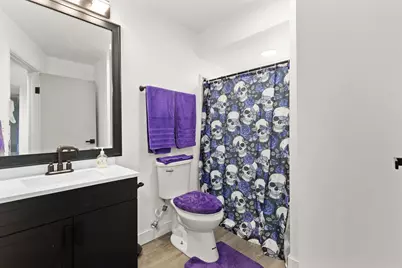 5253 N Lovers Lane Rd #301, Milwaukee, WI 53225 - Photo 3