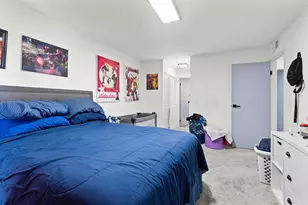 5253 N Lovers Lane Rd, Milwaukee, WI 53225 - Photo 11