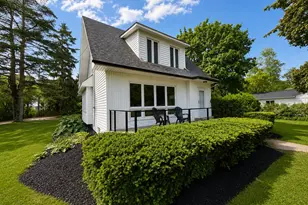 7531 N Lake Dr, Fox Point, WI 53217 - Photo 33