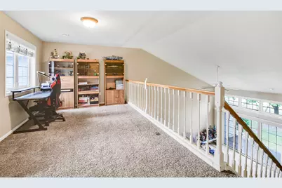 723  Stoney Creek Ct #4, West Bend, WI 53095 - Photo 13