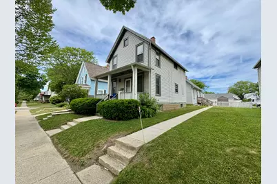 2008 S 79th St #Upper, West Allis, WI 53219 - Photo 15