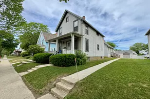 2008 S 79th St, West Allis, WI 53219 - Photo 15