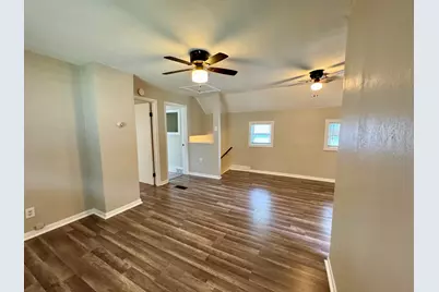 2008 S 79th St #Upper, West Allis, WI 53219 - Photo 9