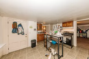 2807 S 9th St, Milwaukee, WI 53215 - Photo 21
