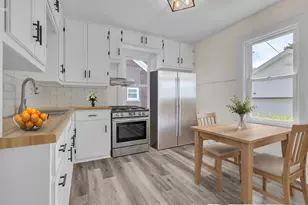 932 N 37th St, Sheboygan, WI 53081 - Photo 13