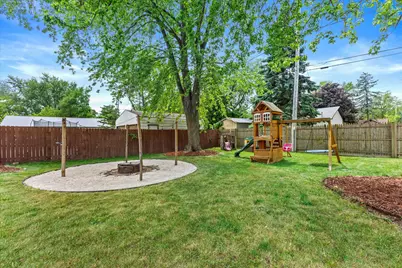 3422  Eagle Rd, Racine, WI 53139 - Photo 21