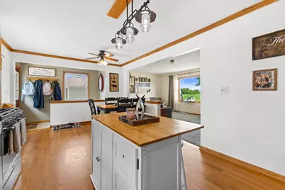 3422  Eagle Rd, Racine, WI 53139 - Photo 5
