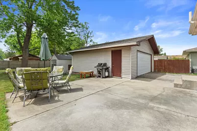 3422  Eagle Rd, Racine, WI 53139 - Photo 25