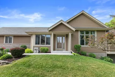 W243N2205  Deer Park Ct #B, Pewaukee, WI 53072 - Photo 43