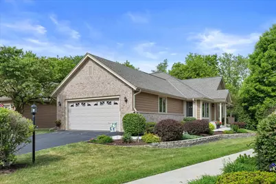 W243N2205  Deer Park Ct #B, Pewaukee, WI 53072 - Photo 45