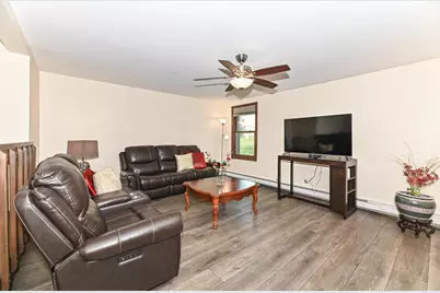 4215 N 100th St #166, Milwaukee, WI 53222 - Photo 7