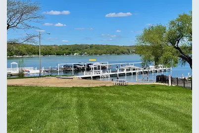 262  Castle Ter, Fontana, WI 53125 - Photo 3